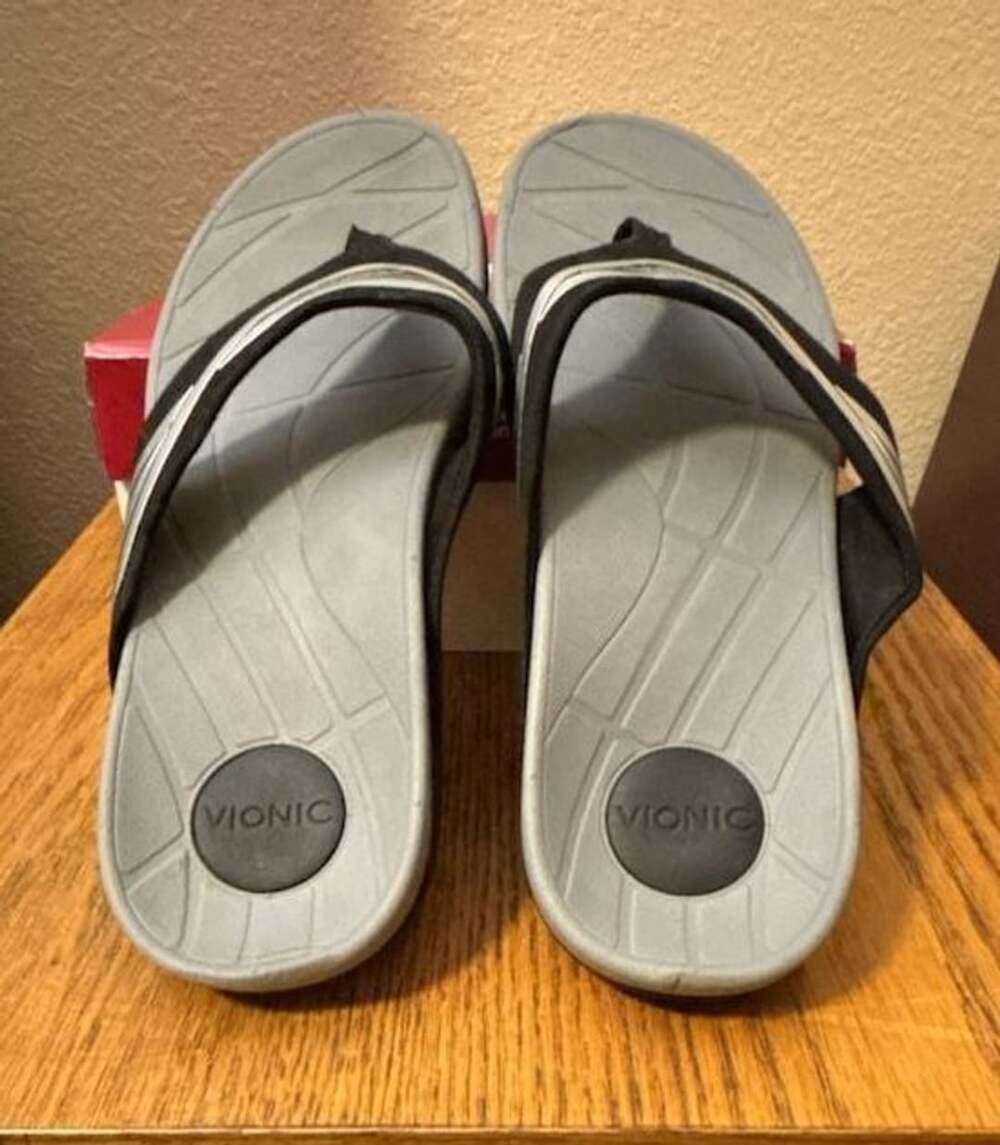 Vionic Orthotic Support Black and Grey Flip Flop Sandals